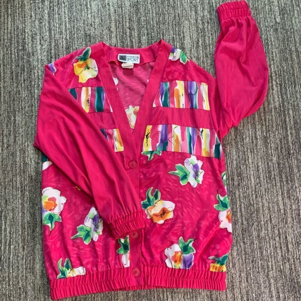 VTG Victoria Morgan Sport Women’s Size Small Spirit Jacket Pink Floral V Neck‎